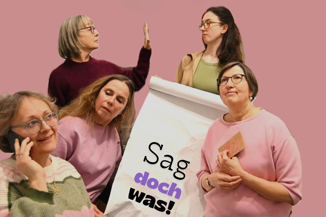 Das Ensemble des Gastspiels 'Sag doch was!' in einer Fotocollage anlässlich der Premiere im TheaterLabor TraumGesicht in Düsseldorf.